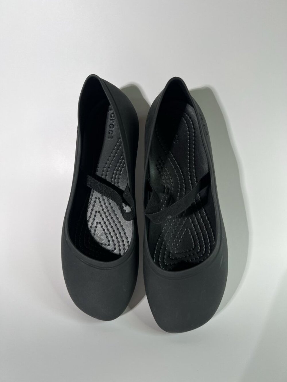 CROCS Girls Black Mary Jane Ballet Flats size J 6 Classic - Picture 11 of 13